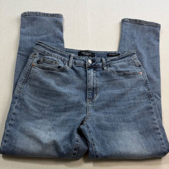 Judy Blue Classic Straight Leg Jeans - Medium Blue - Picture 4 of 7